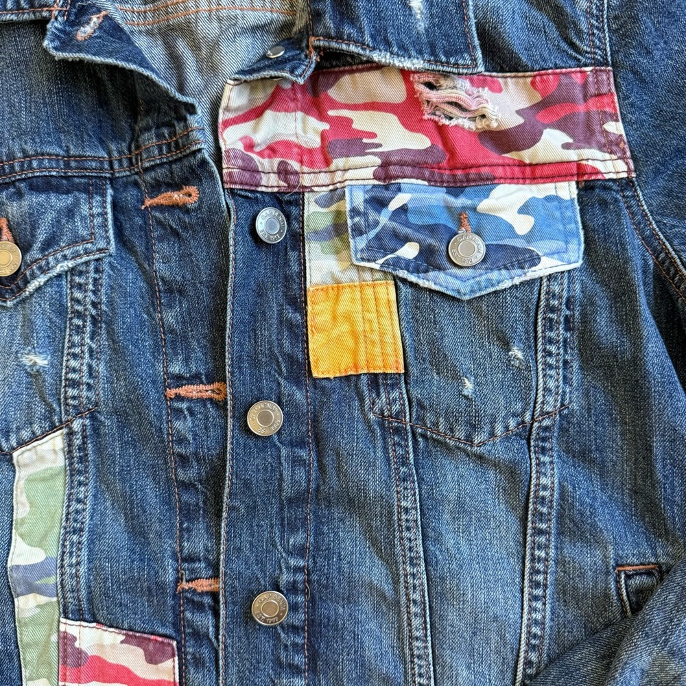 Gap Multicolor Camouflage Patchwork Denim Jacket … - image 2